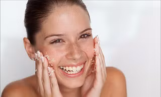 6 lý do gel rửa mặt thành xu hướng làm đẹp mới