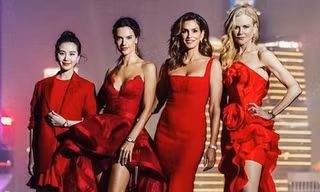 Cindy Crawford, Nicole Kidman, Alessandra Ambrosio đầm đỏ tuyệt sắc