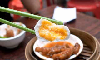 Thưởng thức 10 món Dim Sum kinh điển ở Hồng Kông
