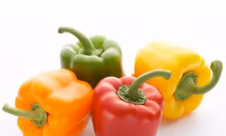 Lợi ích chữa bệnh ít người biết của ớt chuông 