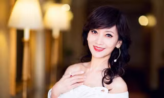 Mỹ nhân ‘Bến Thượng Hải’ trẻ đẹp khó tin ở tuổi 62