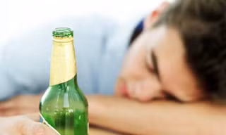 Tết đáng sợ vì chồng mê nhậu