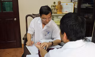 Quý ông kiếm con nhờ thuốc Đông y