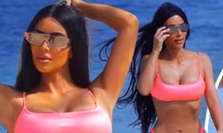 Kim 'siêu vòng 3' dáng vóc tuyệt mỹ ở Bali