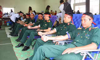 Chủ Nhật Đỏ: Tình người Cư Mgar
