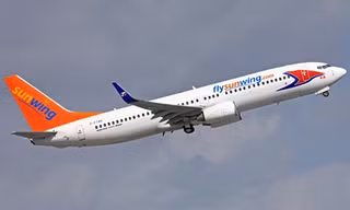 Một máy bay của hãng hàng không Sunwing Airlines. Ảnh: Travel Observers 