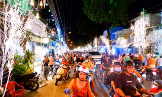 TPHCM đón Giáng sinh trong tiết trời se lạnh