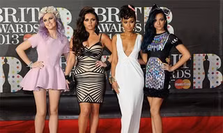 Dàn Sao đua nhau khoe sắc tại lễ trao giải Brit Awards