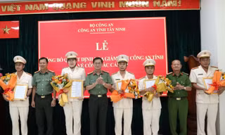 Bản tin 8H: Công an tỉnh Tây Ninh điều động, bổ nhiệm cán bộ