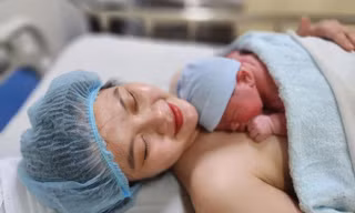 Hơn 10 thiên thần nhí chào đời lúc 0h ngày đầu năm mới 2024 ở TPHCM