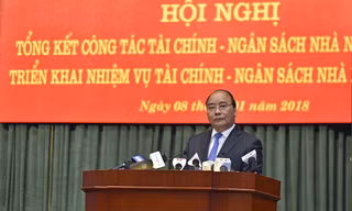 Thủ tướng yêu cầu Bộ Tài chính xây dựng chính sách thuế dài hạn và bảo vệ người nộp thuế, không chỉ lo tăng thuế.