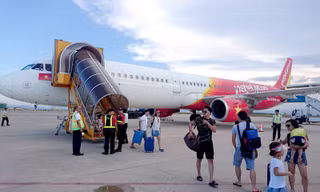 Cấm bay 9 tháng hành khách hút thuốc lá trên máy bay