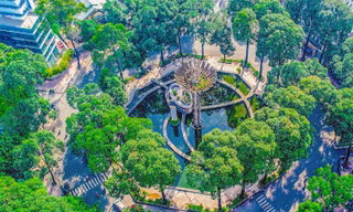 Khu vực Hồ Con Rùa được 'thay áo mới'