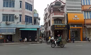 Bắt giữ nghi phạm đâm chết người đàn ông trên đường ở TPHCM