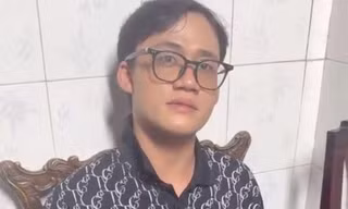 Xin tiền không được, vung gậy đánh bác ruột tử vong