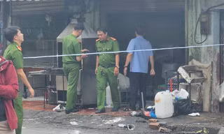 TPHCM: Cháy quán cơm do rò rỉ khí gas, 3 người bị bỏng 