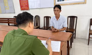 Bắt đối tượng dùng dao uy hiếp nữ tài xế đòi 100 triệu đồng 