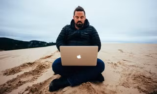 Cách tiết kiệm 50% thu nhập mỗi tháng 