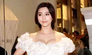 Showbiz 5/5: Phạm Băng Băng, Lý Tiểu Lộ bị cấm livestream
