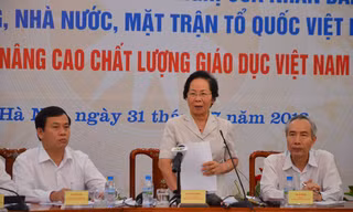 Đất nước vẫn lạc hậu dù nhiều thạc sĩ, tiến sĩ