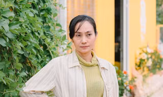 NSƯT Hạnh Thúy tự hào là 'người đàn bà đỡ đẹp nhất màn ảnh' nhưng lại ghét vai diễn này của chính mình