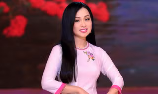 ‘Ca sĩ tỷ phú' Hà Phương tiết lộ kỷ niệm thời học trò qua bài hát đậm chất mùa Hè