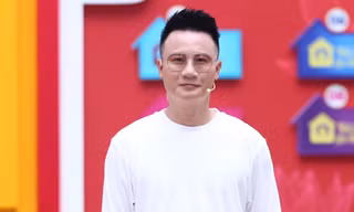 Hoàng Bách: 'Tôi biết ơn cuộc đời cho tôi đỡ vất vả nên học cách cho đi nhiều hơn'