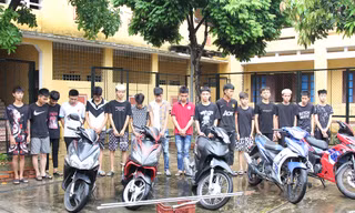 Khởi tố nhóm đối tượng mang theo phóng lợn rượt đánh nhau trên cao tốc