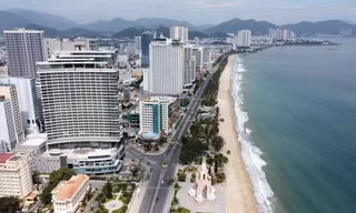 Cấp 'sổ đỏ' cho Condotel: Mới chỉ giải quyết tranh chấp, ai quản?