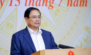 Thủ tướng: Thủ tục hành chính còn rườm rà, bộ máy hoạt động chưa thực sự hiệu quả