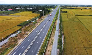 Giao bổ sung gần 6.500 tỷ đồng làm 3 dự án đường cao tốc