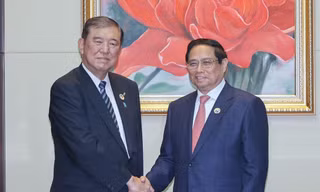 Thủ tướng Phạm Minh Chính và Thủ tướng Nhật Bản Shigeru Ishiba lần đầu hội kiến 