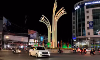 Hai lãnh đạo huyện bị kỷ luật vì cấp dưới uống bia trong trụ sở