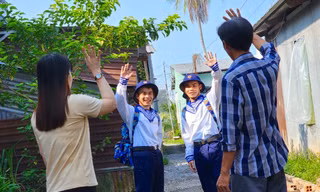 Hai cặp song sinh ở Cần Thơ tình nguyện nhập ngũ