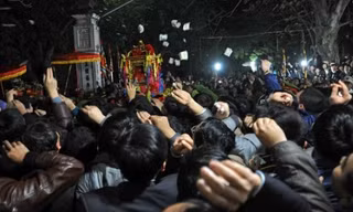 Đêm khai ấn Đền Trần xuân Quý Tỵ 2013. Ảnh: Công Khanh