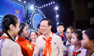 Chủ tịch nước: 'Xã hội sẽ tốt đẹp lên rất nhiều nếu trẻ em, người lớn làm nhiều việc tốt'