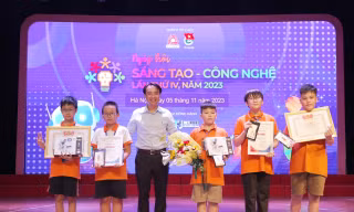 Tìm ra quán quân Cuộc thi Sáng tạo Robotics năm 2023