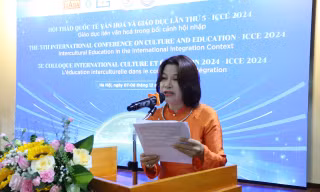 Giáo viên là nhân tố quan trọng để ‘hòa giải văn hoá’
