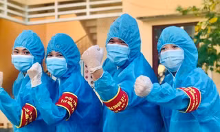 Tuổi trẻ cả nước dồn sức, xung kích trên mặt trận chống dịch