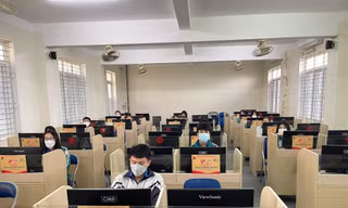 Các thí sinh tham gia Vòng chung kết cấp tỉnh, thành phố diễn ra ngày 12/3