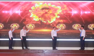Khuyến khích viết về tấm gương 'Vượt lên số phận' đột phá khoa học công nghệ