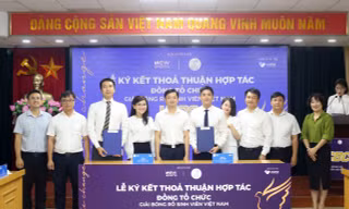 Lần đầu tiên tổ chức giải bóng rổ sinh viên Việt Nam