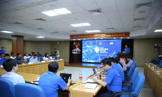 Ban tổ chức giới thiệu về cuộc thi “Công nghệ trí tuệ Student Chie-Tech” lần thứ 4, năm 2022. Ảnh: Lâm Đăng Hải