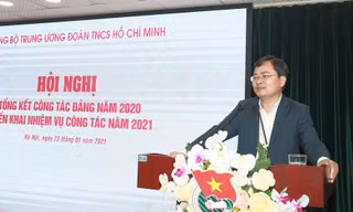 Anh Nguyễn Anh Tuấn, Bí thư thứ nhất T.Ư Đoàn, Chủ tịch Hội LHTN Việt Nam, Chủ nhiệm UBQG về Thanh niên Việt Nam; Bí thư Đảng ủy T.Ư Đoàn phát biểu tại Hội nghị.