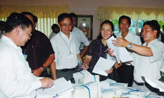 Đại học vùng hút thí sinh thi nhờ