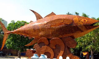 Cá ngừ đại dương bằng vỏ gáo dừa