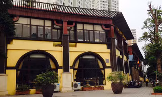 Đất cây xanh, bãi đỗ xe biến thành nhà hàng ăn nhậu