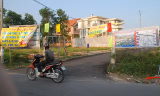 Dự án đất hiu hắt. Ảnh: Hữu Quân