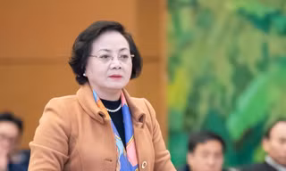 Ủy ban Thường vụ Quốc hội xem xét, thông qua nghị quyết sắp xếp đơn vị hành chính 
