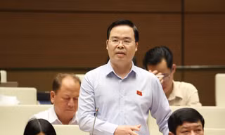 Xóa bỏ tư duy 'không buôn gì lãi bằng buôn đất'